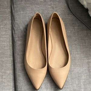 Coach Classic Pointed Toe Nude Flats Size 10